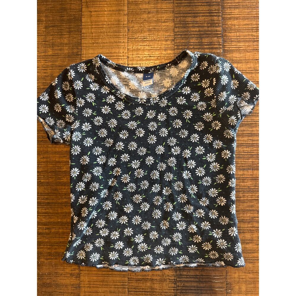 Girls' Black Daisy Floral Waffle Knit Tshirt Size M